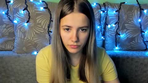 Maggie online show from November 1, 4:38 am