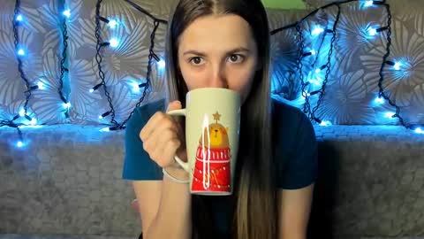 Maggie online show from February 17, 3:15 am