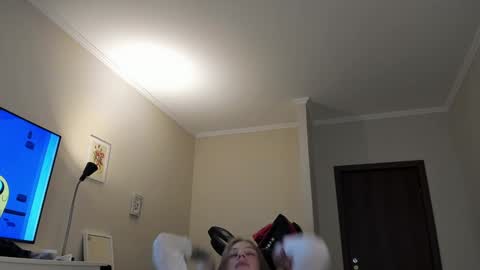 Alice  online show from December 27, 10:01 am