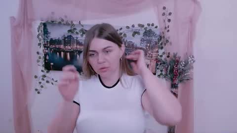 magic_katarina_ online show from December 19, 11:35 am