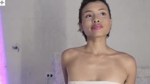 Noah online show from February 9, 7:09 pm