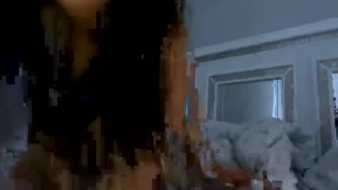 Magnolia Graves online show from May 20, 1:35 am
