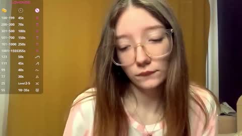 Elina online show from October 24, 8:32 am