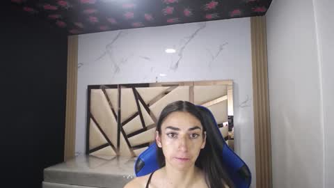 Maily online show from November 18, 2:45 am