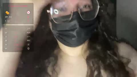 Maji online show from November 25, 4:25 am