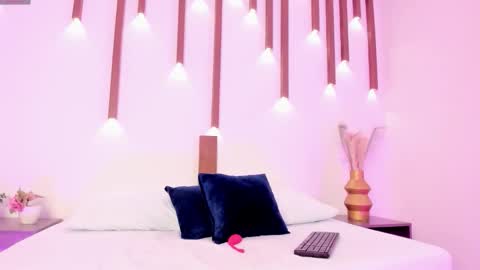 MAJO ROSE  online show from February 21, 8:31 pm