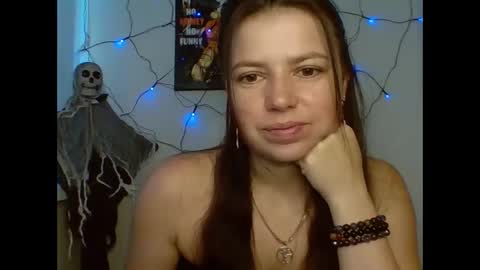 make_mesmile online show from November 1, 7:01 am