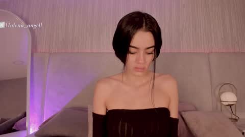 Malena Angel online show from September 15, 8:05 pm