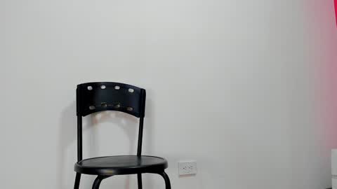 Melanie online show from December 4, 11:30 am