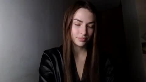 MandiBrooks online show from October 18, 7:26 pm