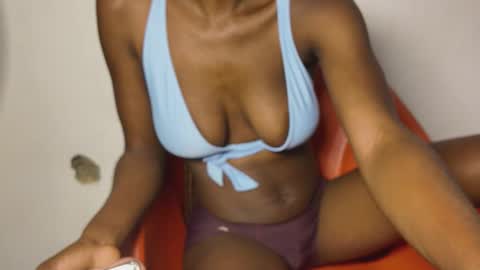 mandymia online show from November 15, 6:03 am