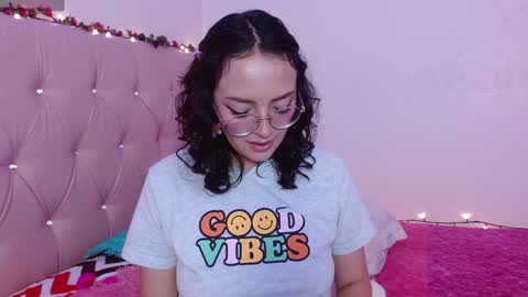 Manu  online show from January 17, 9:50 pm