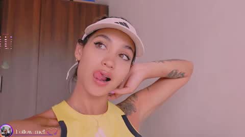 Mara Independent Model online show from February 10, 5:30 pm