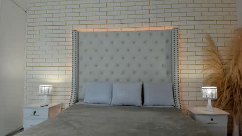 mara_winters_ online show from February 13, 11:45 am