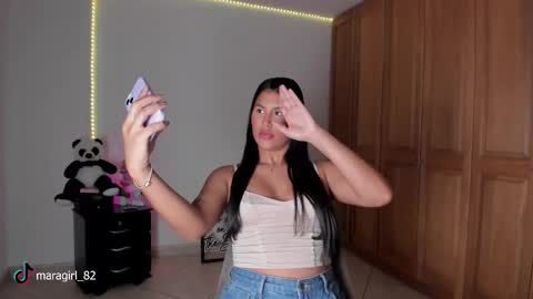 Mara online show from February 26, 9:50 pm