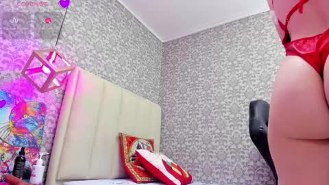  MARAIA  online show from December 10, 12:49 pm