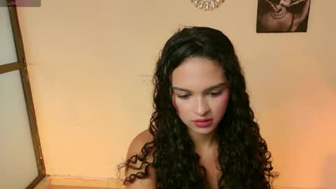 Mara online show from May 30, 9:33 pm