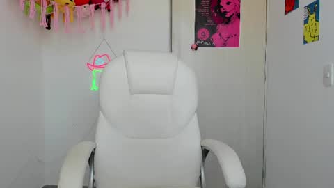 Marceline online show from June 27, 12:22 pm
