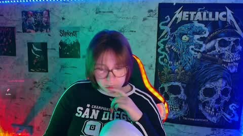 Margaret online show from April 1, 10:07 pm