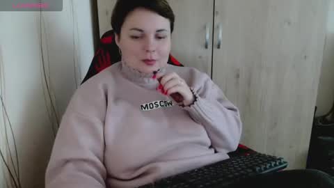 Mari online show from November 6, 7:25 am