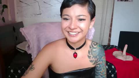 mariaajuana_ online show from April 11, 7:06 pm