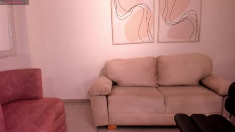 MARIA HERRERA  online show from September 15, 8:27 pm