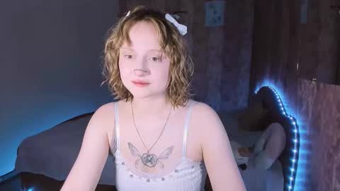 Maria online show from March 18, 1:32 am