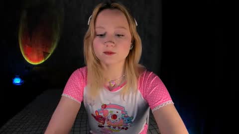 Maria online show from February 9, 9:17 pm