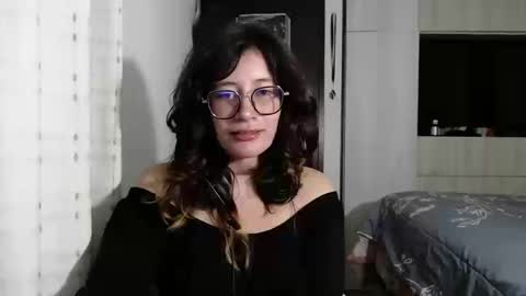 Mariana online show from September 19, 1:26 am