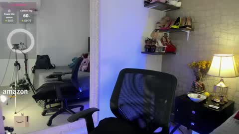 Mar y online show from October 1, 3:06 pm