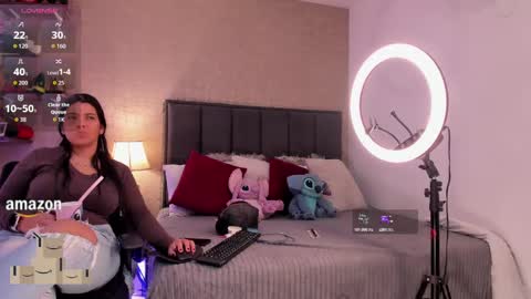 Mar y online show from September 30, 3:06 pm