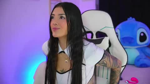 Mariana  online show from April 10, 11:49 am