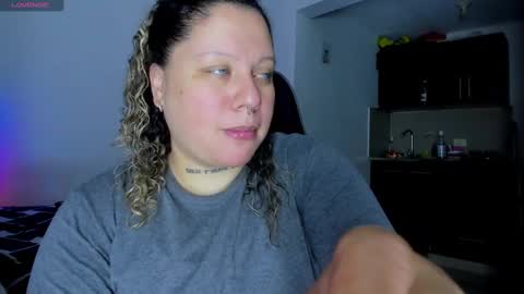   Independent Model online show from February 26, 11:43 am