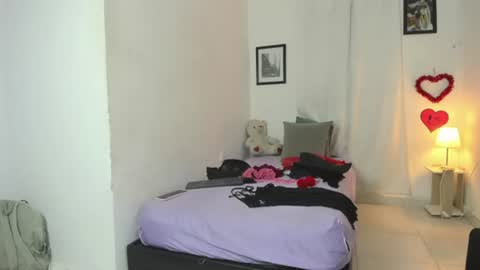 mariana_villa3 online show from June 25, 2:29 pm