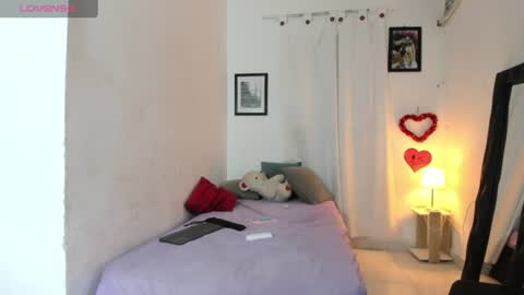 mariana_villa3 online show from June 27, 5:19 pm
