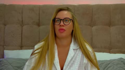 Maria online show from March 6, 7:03 am