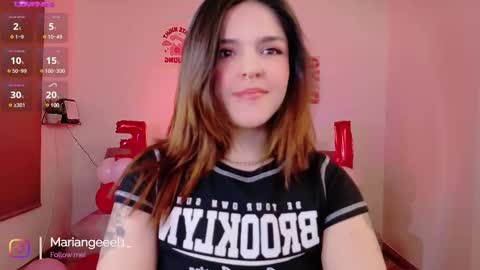 mariangeel_ online show from February 18, 1:32 am