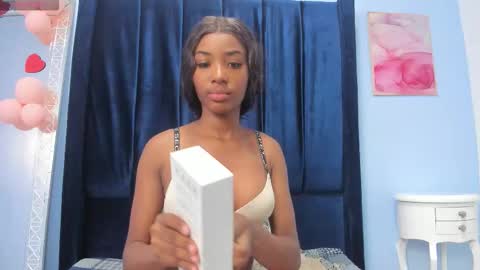 marianrosse online show from February 27, 6:02 am