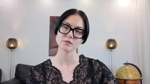 Marie Fitch online show from May 5, 1:41 am