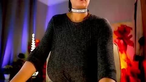 Nikita - Scroll down and read my bio please. New Pictures in Bio online show from October 4, 6:52 am