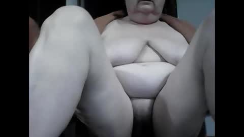 marilu64 online show from November 16, 1:44 pm