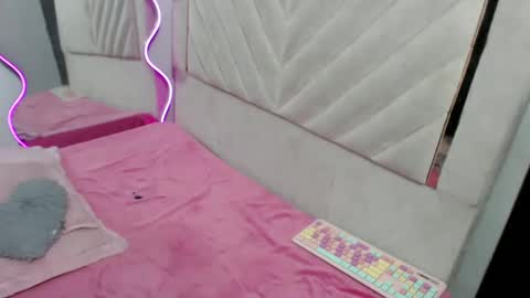 Mari dolson online show from February 10, 1:24 am