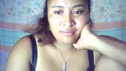 marinah5 online show from January 1, 2:52 pm