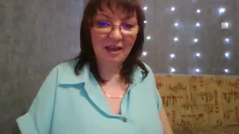 marinamrs online show from January 15, 7:53 pm