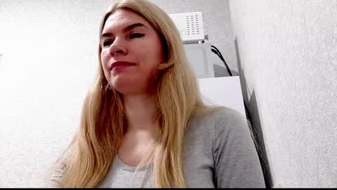 Emma online show from October 9, 7:34 am