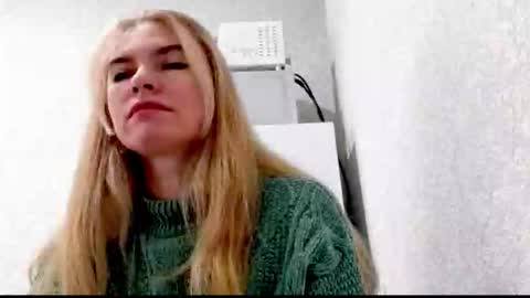 Emma online show from October 11, 9:58 am