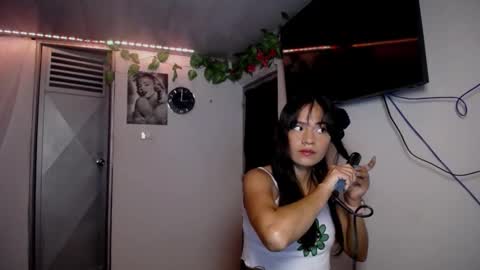 Maritza Ferrer -Samara Beltran online show from February 6, 8:07 am