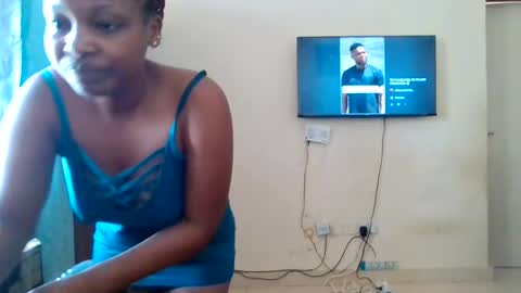 marliea online show from July 7, 7:09 am