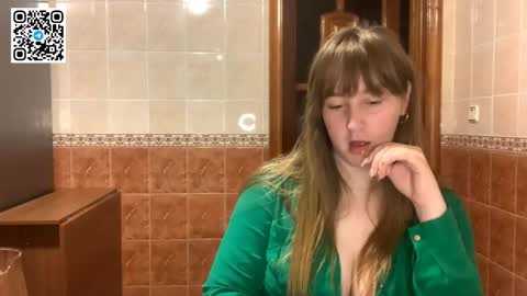 Miriam online show from October 22, 8:03 pm