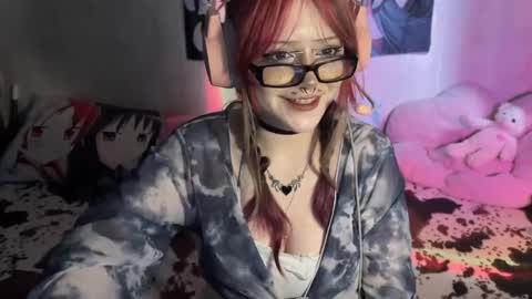 Amelia online show from May 12, 12:01 pm